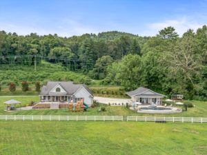 4180 Old Hendersonville Highway 66 acre farm for sale